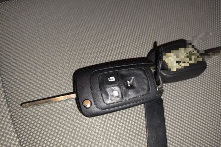 Used Chevrolet Cruze 2012 1.6L SL MT Vehicle Key