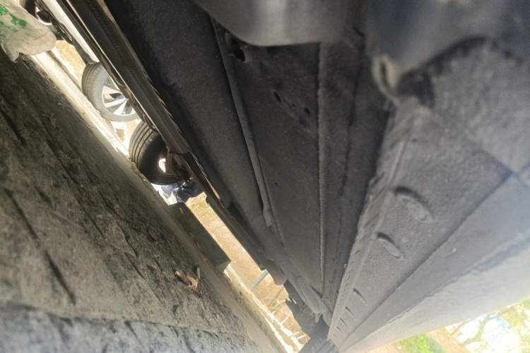Used Chevrolet Cruze 2012 1.8L SE AT Chassis Front Left
