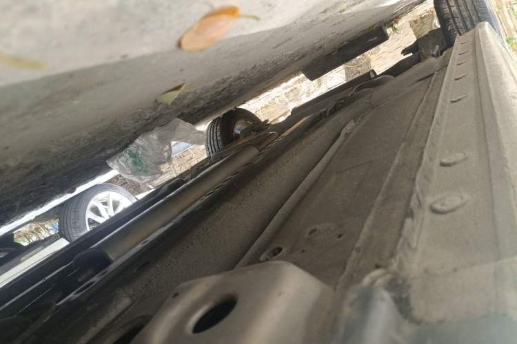 Used Chevrolet Cruze 2012 1.8L SE AT Chassis Front Right