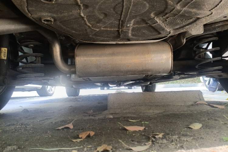 Used Chevrolet Cruze 2012 1.8L SE AT Chassis Rear