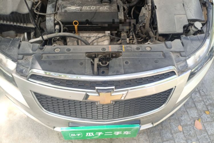 Used Chevrolet Cruze 2012 1.8L SE AT Engine Bay