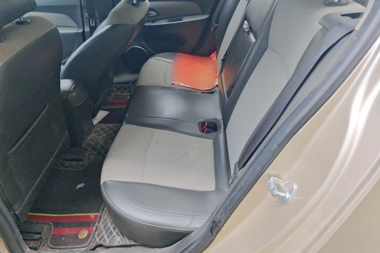 Used Chevrolet Cruze 2012 1.8L SE AT Left Rear Seat