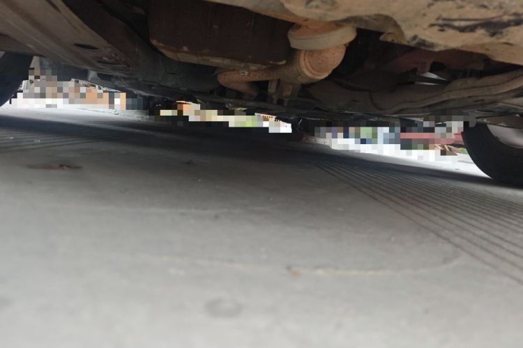 Used Chevrolet Cruze 2013 1.6L SE MT Chassis Front