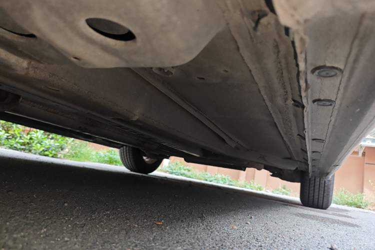 Used Chevrolet Cruze 2013 1.6L SL MT Chassis Front Left