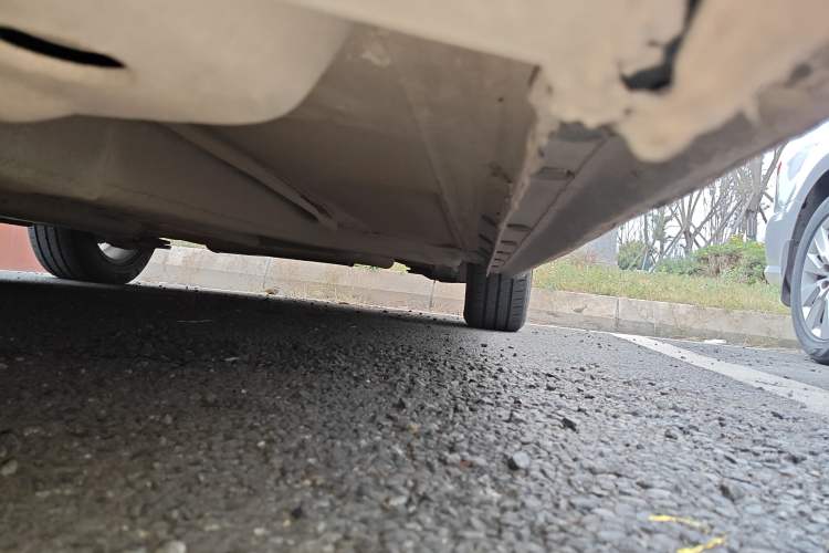 Used Chevrolet Cruze 2013 1.6L SE MT Chassis Front Left