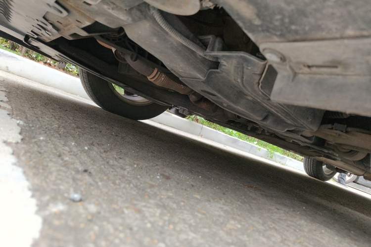 Used Chevrolet Cruze 2013 1.6L SE MT Chassis Front Left