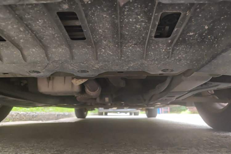 Used Chevrolet Cruze 2013 1.6L SL MT Chassis Front
