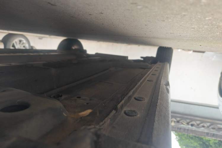 Used Chevrolet Cruze 2013 1.6L SE MT Chassis Front Right