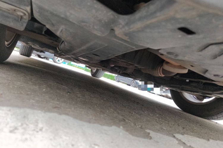Used Chevrolet Cruze 2013 1.6L SE MT Chassis Front Right