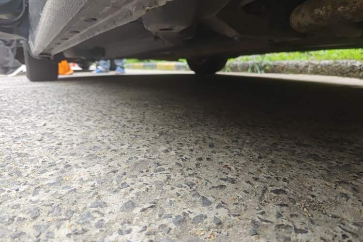 Used Chevrolet Cruze 2013 1.6L SL MT Chassis Rear Left