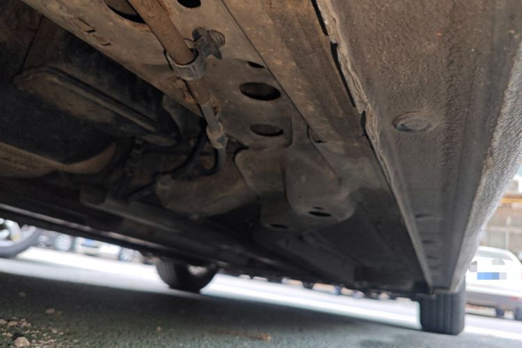 Used Chevrolet Cruze 2013 1.6L SL MT Chassis Rear Right