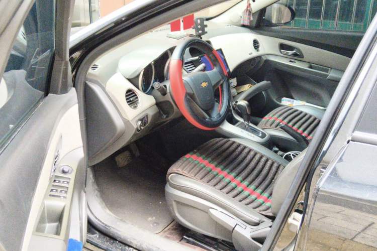 Used Chevrolet Cruze 2013 1.6L SL Grand Edition Automatic Driver Seat