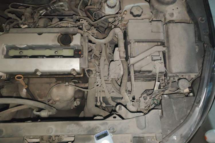 Used Chevrolet Cruze 2013 Hatchback 1.6L Automatic Luxury Model Engine Bay Left