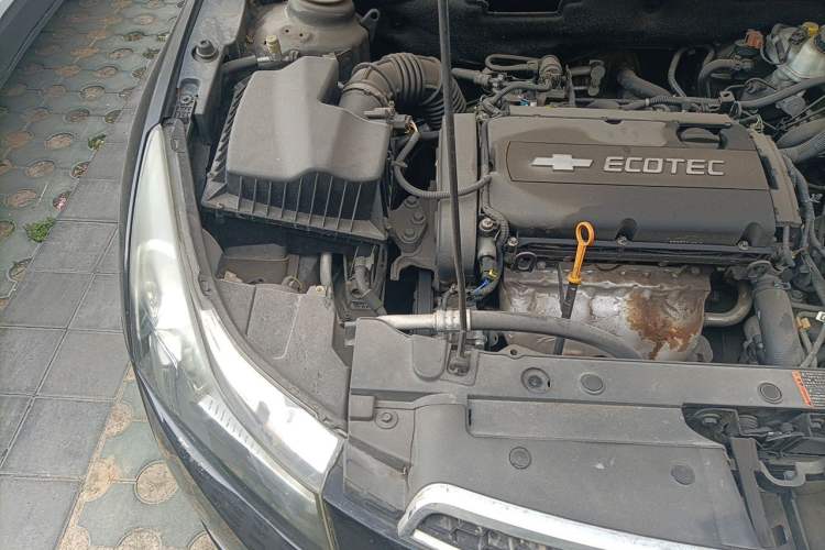Used Chevrolet Cruze 2013 1.6L SL Grand Edition Automatic Engine Bay Right