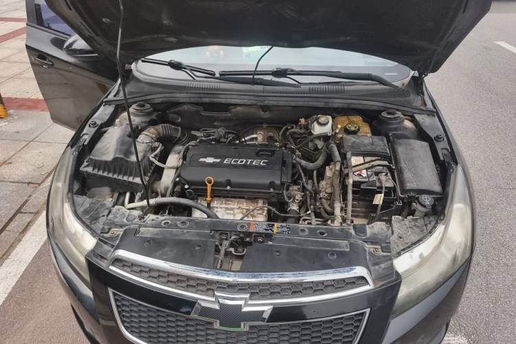 Used Chevrolet Cruze 2013 1.6L SL Grand Edition Automatic Engine Bay