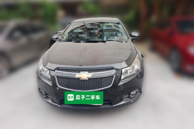 Used Chevrolet Cruze 2013 1.6L SE MT Front