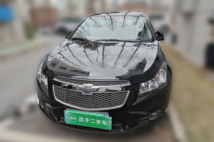 Used Chevrolet Cruze 2013 Hatchback 1.6T Automatic Flagship Model Front