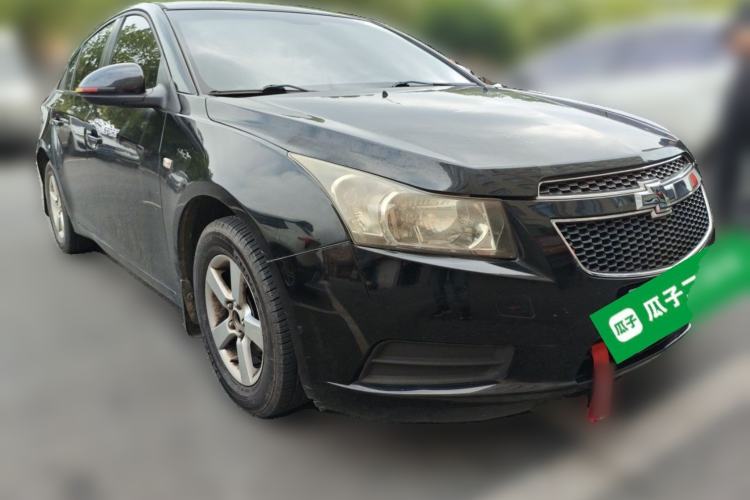 Used Chevrolet Cruze 2013 1.6L SL MT Front Right 45 Deg