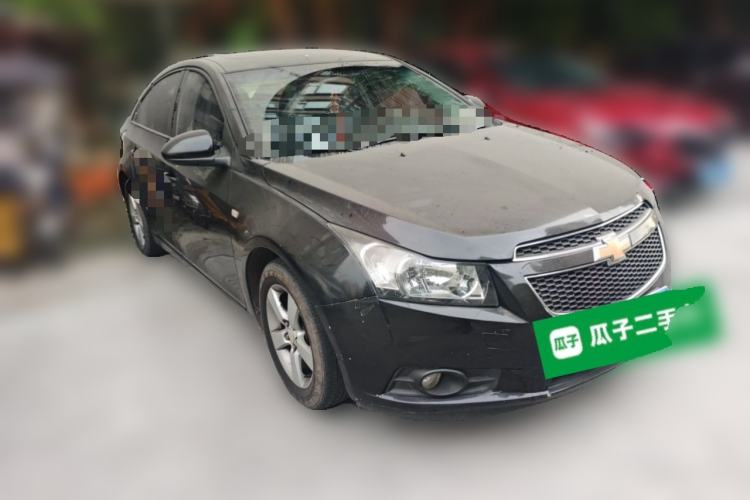 Used Chevrolet Cruze 2013 1.6L SE MT Front Right 45 Deg