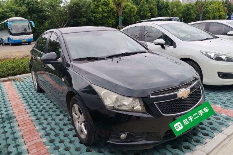 Used Chevrolet Cruze 2013 1.8L SE AT Front Right 45 Deg