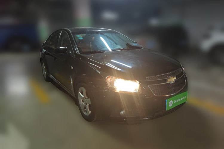Used Chevrolet Cruze 2013 1.8L SE AT Front Right 45 Deg