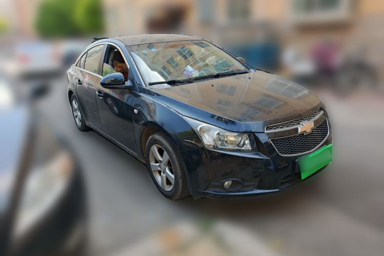 Used Chevrolet Cruze 2013 1.8L SE AT Front Right 45 Deg
