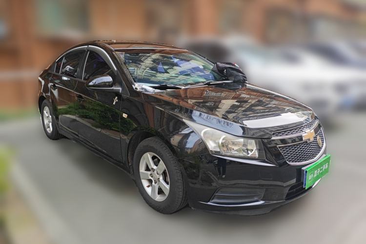 Used Chevrolet Cruze 2013 1.6L SL MT Front Right 45 Deg