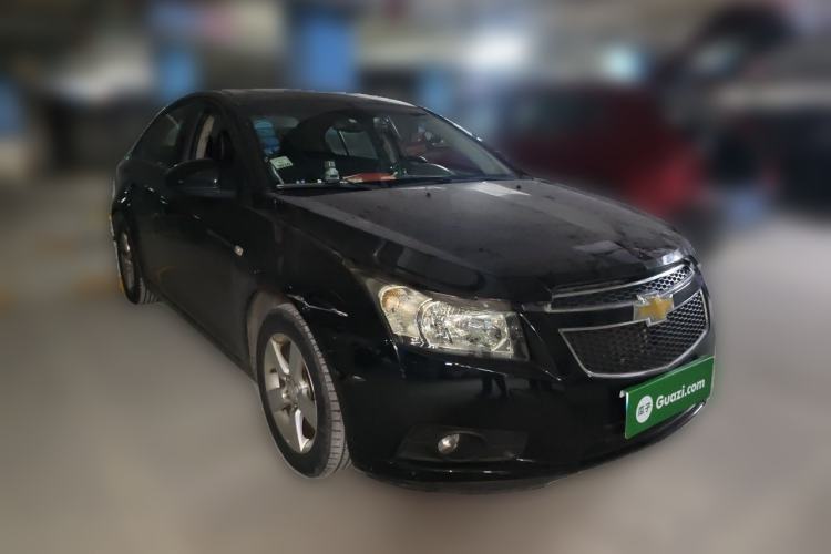 Used Chevrolet Cruze 2013 1.8L SE WTCC Edition AT Front Right 45 Deg