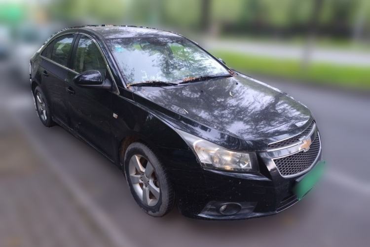 Used Chevrolet Cruze 2013 1.6L SE MT Front Right 45 Deg