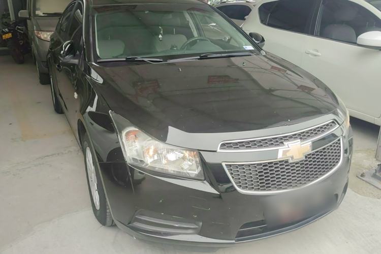 Used Chevrolet Cruze 2013 1.6L SL MT Front Right 45 Deg