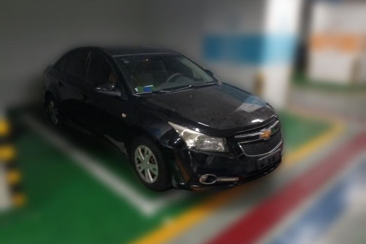 Used Chevrolet Cruze 2013 1.6L SL MT Front Right 45 Deg