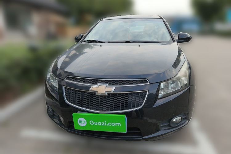 Used Chevrolet Cruze 2013 1.6L SE MT Front