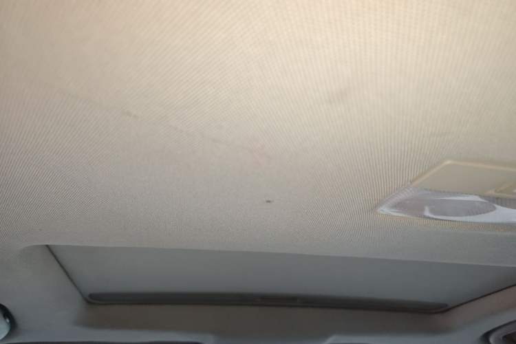 Used Chevrolet Cruze 2013 1.6L SE MT Headliner