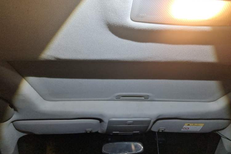 Used Chevrolet Cruze 2013 1.6L SE MT Headliner