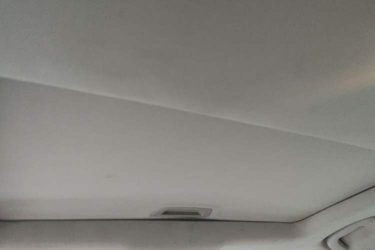 Used Chevrolet Cruze 2013 1.6L SE MT Headliner