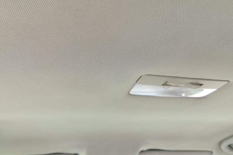 Used Chevrolet Cruze 2013 1.6L SL MT Headliner