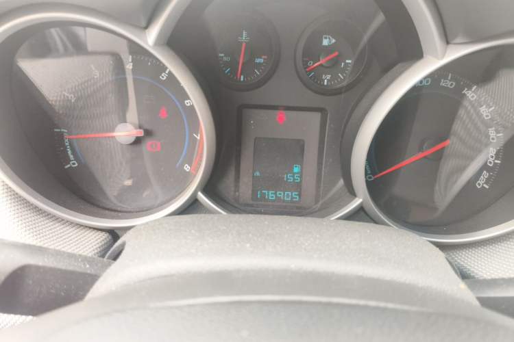 Used Chevrolet Cruze 2013 1.6L SE MT Instrument Cluster