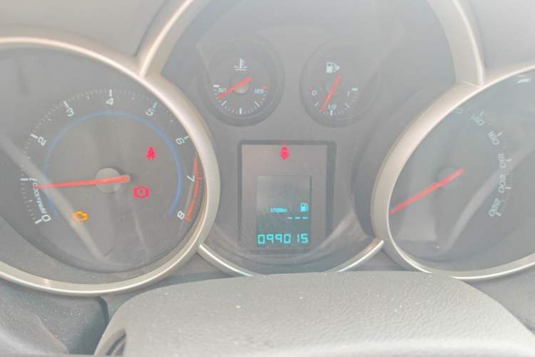 Used Chevrolet Cruze 2013 1.6L SE MT Instrument Cluster