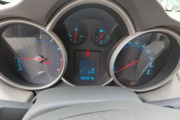 Used Chevrolet Cruze 2013 1.6L SE MT Instrument Cluster