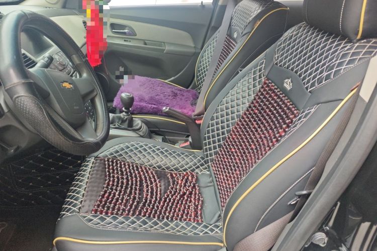 Used Chevrolet Cruze 2013 1.6L SE MT Left Front Seat