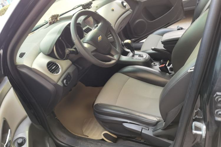 Used Chevrolet Cruze 2013 1.6L SL Grand Edition Automatic Left Front Seat