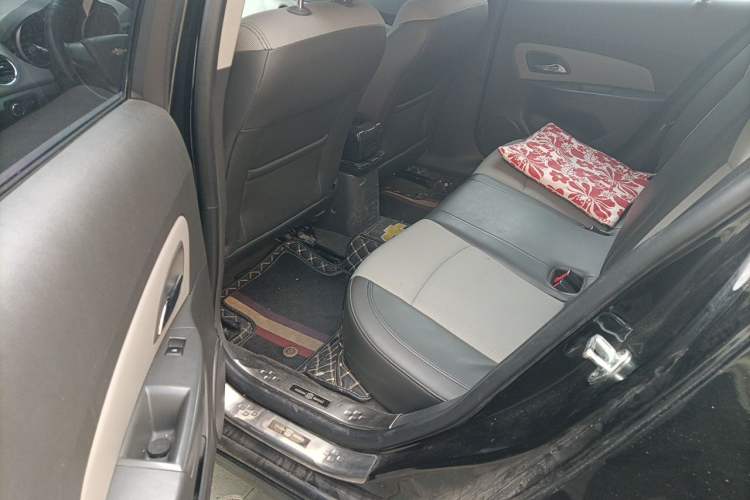 Used Chevrolet Cruze 2013 1.6L SL Grand Edition Automatic Left Rear Seat