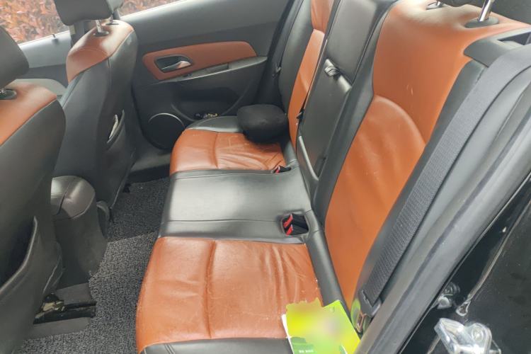 Used Chevrolet Cruze 2013 1.6L SE MT Left Rear Seat