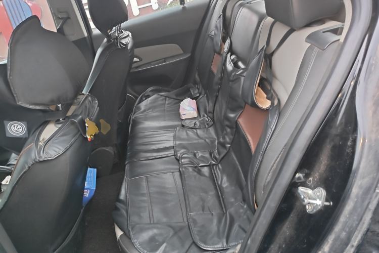 Used Chevrolet Cruze 2013 1.6L SE MT Left Rear Seat