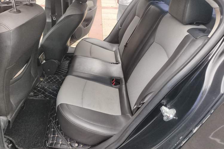 Used Chevrolet Cruze 2013 1.6L SL Grand Edition Automatic Left Rear Seat