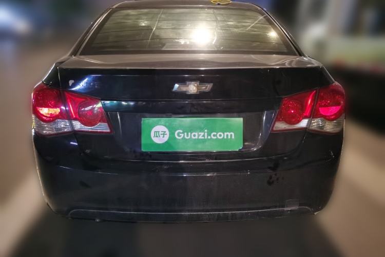 Used Chevrolet Cruze 2013 1.6L SL Sunroof Edition MT Rear
