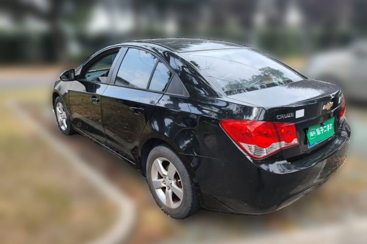 Used Chevrolet Cruze 2013 1.6L SE MT Rear Left 45 Deg
