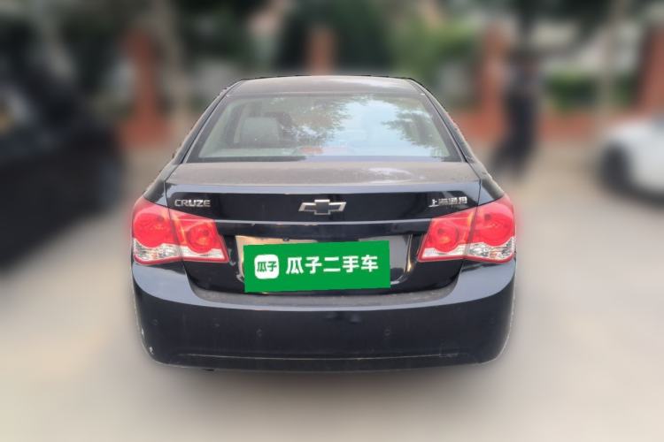 Used Chevrolet Cruze 2013 1.6L SE MT Rear