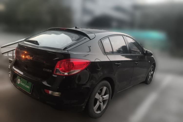 Used Chevrolet Cruze 2013 Hatchback 1.6L Manual Luxury Model Rear Right 45 Deg