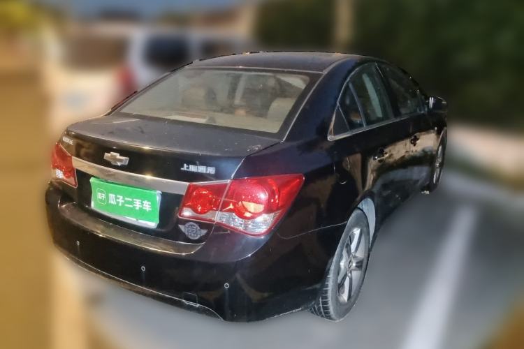Used Chevrolet Cruze 2013 1.6L SE MT Rear Right 45 Deg